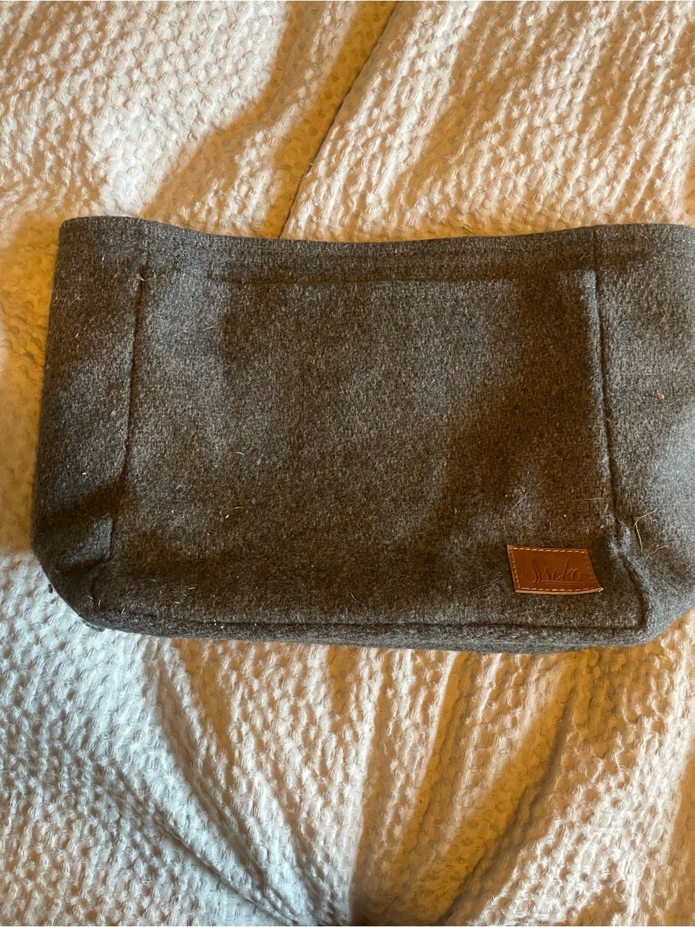 Sseko Dark Charcoal Wool Toiletry Pouch with Leather Patch